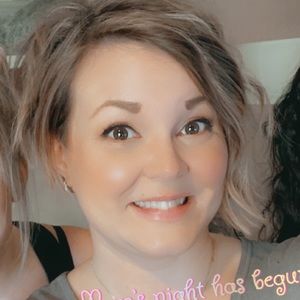 Meet your Posher, Nikki